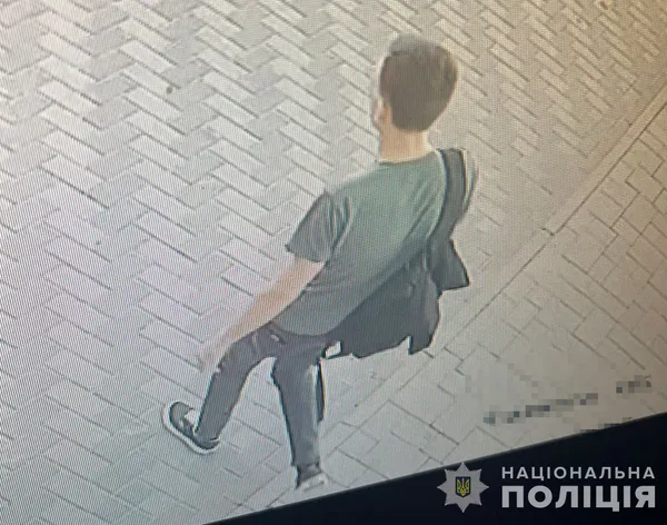 Вийшов з роботи і зник: поліція розшукує 30-річного лучанина (фото)