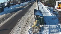 У Луцьку муніципали взяли під відеонагляд сміття (фото)