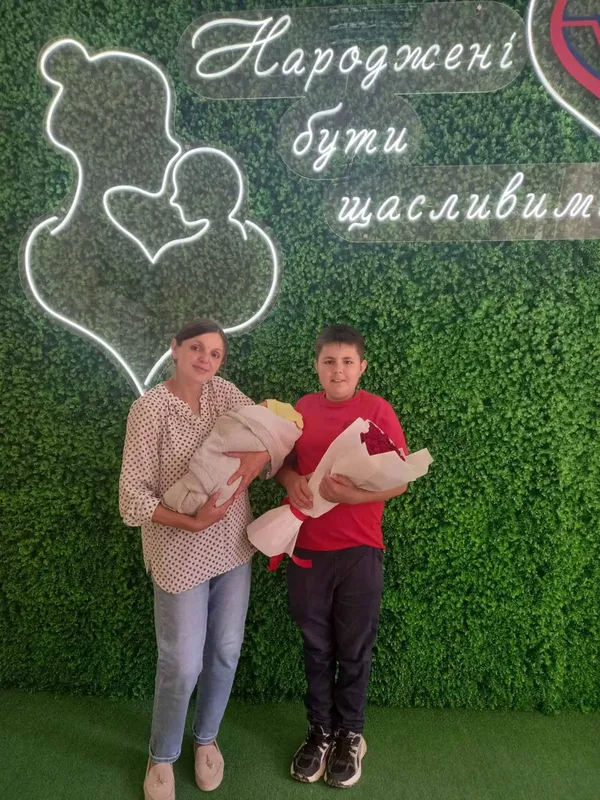 Скільки малюків з'явилися на світ у Володимирському ТМО в останній місяць літа (фото)