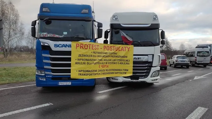 У черзі стоять цистерни із пальним і гумвантажі: що робиться у пункті пропуску «Ягодин-Дорогуськ»