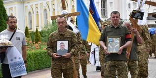 У Луцьку попрощались із Героями Андрієм Кравчуком та Романом Смалем (фото)