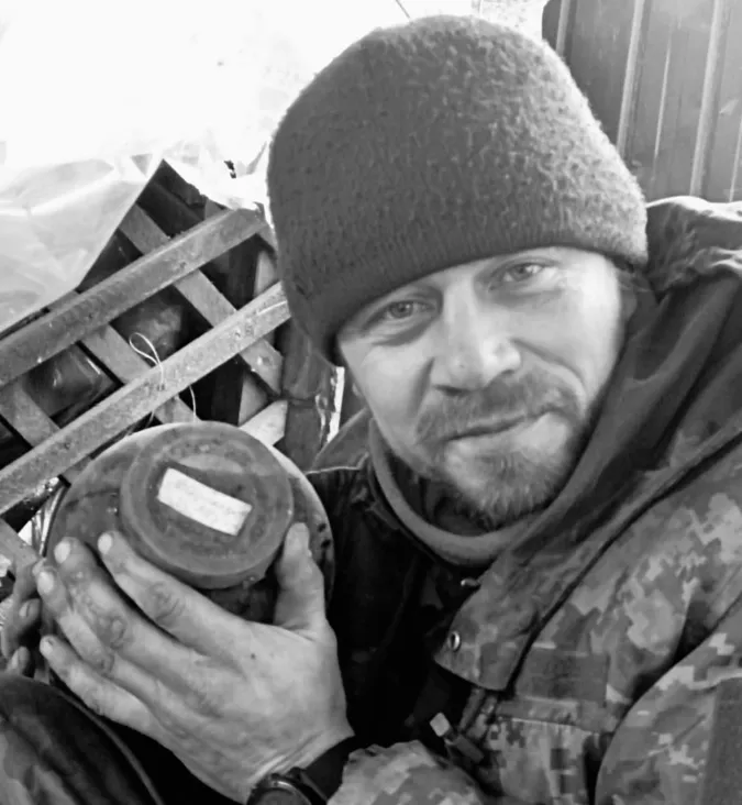 Помер від поранень: на Волині прощатимуться із Героєм Степаном Локшином
