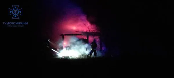 Коротке замикання і необережне поводження з вогнем: на Волині загасили три пожежі (фото)