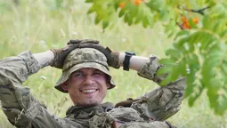 «Вони знають ціну життя»: показали воїнів волинської бригади у мить відпочинку (фото)