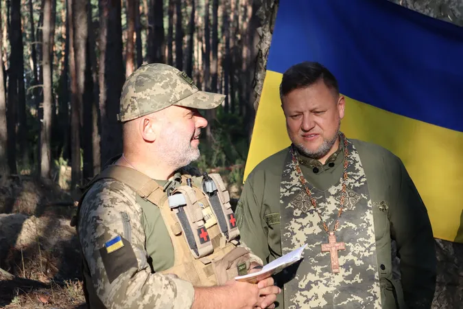 День капелана: волинські воїни зворушливо привітали душпастирів (фото)
