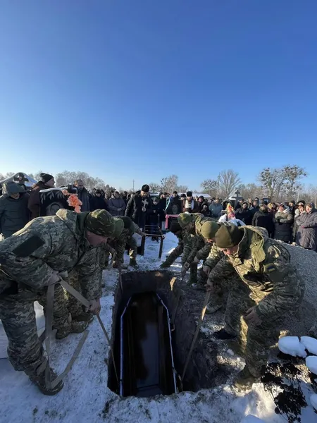 На Волині провели в останню дорогу Героя Олександра Хомича (фото)