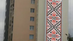 Показали, яким може бути луцький "бім-бом" з вітражем (фото)