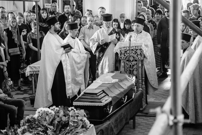 У Луцьку прощалися з загиблим на Донеччині воїном (фото)