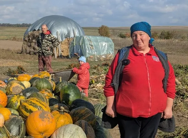 «Люблю село, та й все»: як живуть і працюють жінки у волинських селах (фото, відео)