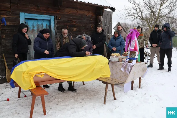 Друга трагедія в одній родині: на Волині попрощалися з воїном Федором Корцем (фото)
