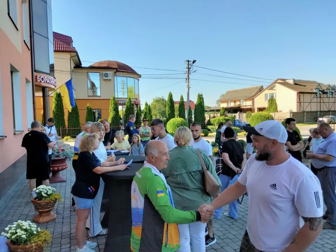 У Боратинській громаді вперше відбувся забіг «Шаную воїнів, біжу за героїв України»