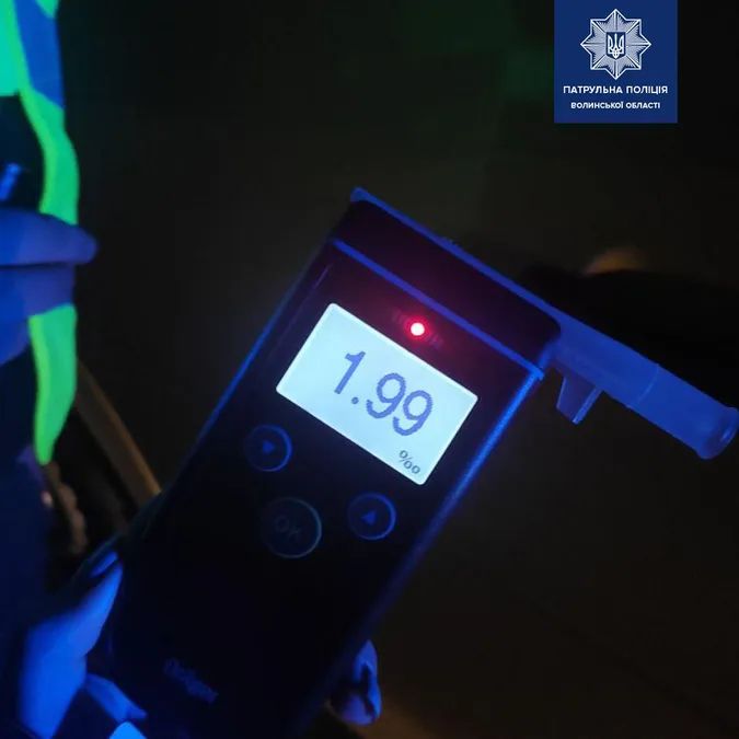 У Ковелі зупинили п’яного водія, який віз дитину на передньому сидінні