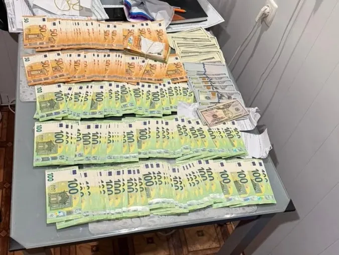 17 авто під виглядом гуманітарки для ЗСУ: волинські прикордонники викрили схему