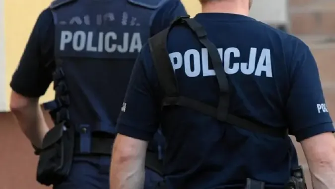 У Польщі жінка побила двох неповнолітніх українок