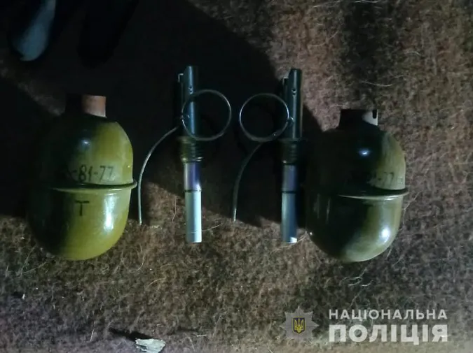 У Луцьку знайшли сховок із боєприпасами (фото, відео)