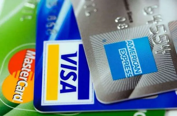 American Express зупиняє роботу в Росії та Білорусі
