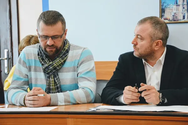 Депутати Луцькради проситимуть Верховну Раду призначити позачергові вибори