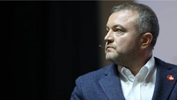 "Тимчасова влада використовує місто виключно для себе". Про що говорив Андрій Покровський у Луцьку