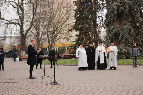 Щоразу менше людей: як у Луцьку згадували початок Революції Гідності (фото, відео)