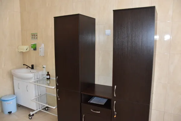 У Луцьку в дитячій поліклініці відремонтували кабінети лабораторії (фото)