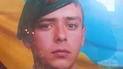 Помер від важкої хвороби: на Волині поховали ветерана Романа Шнита (фото)