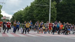 У центрі Луцька понад 400 бігунів змагалися за перемогу (фото)
