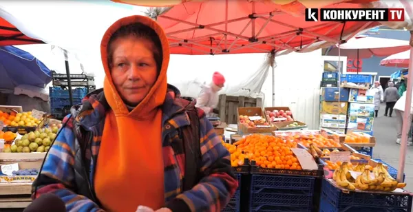 Продавчиня на одному з ринків