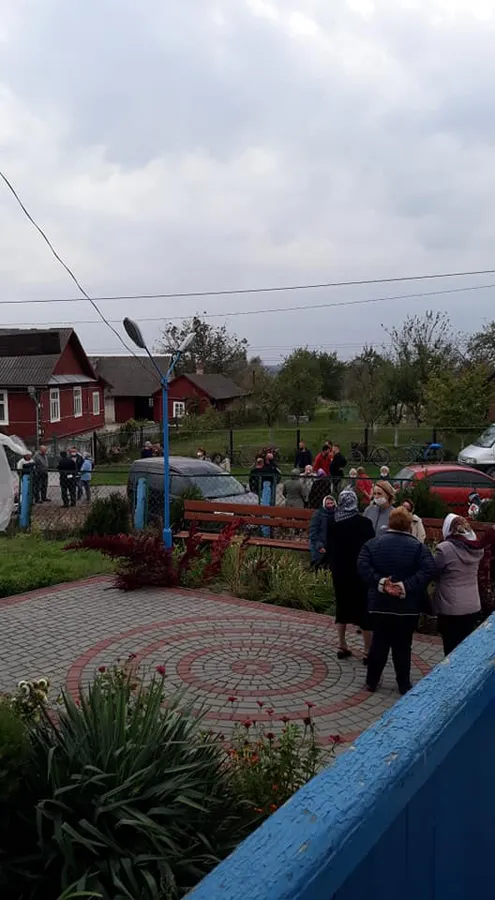 На Волині між вірянами конфлікт: храм опечатали