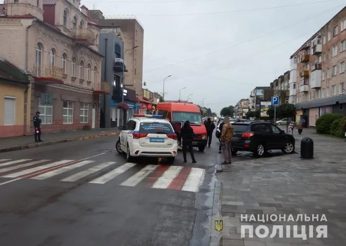 У Ковелі внаслідок ДТП постраждала 73-річна пасажирка маршрутки (фото, відео)