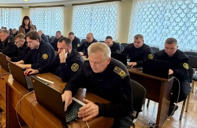 На Волинській митниці перевіряють усіх посадовців (фото)