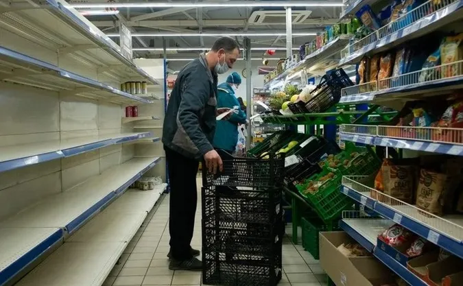 Супермаркети змінюють роботу з продуктами, які зберігаються в холодильниках