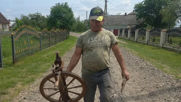 Які скарби знайшли на Камінь-Каширщині працівники краєзнавчого музею (фото)