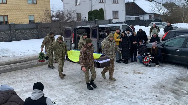 На Волині попрощалися із 48-річним прикордонником Павлом Маєвським (фото)