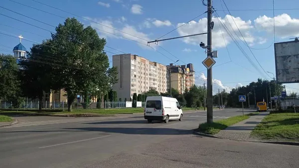 У Луцьку камера знову ловить любителів швидкої їзди (фото)