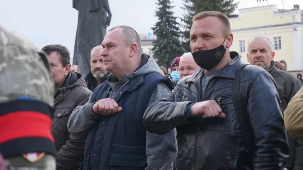 Він любив життя: у Луцьку попрощалися із захисником України Сергієм Сулимою (фото)
