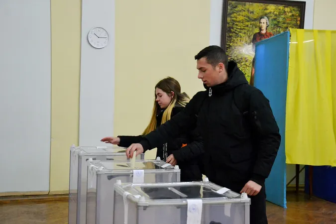 У СНУ тривають вибори ректора із одним кандидататом у бюлетені  (фото)