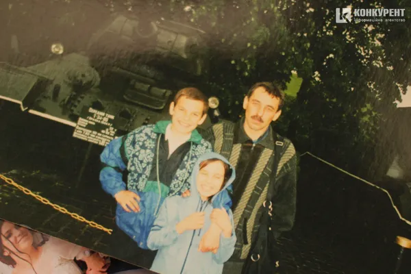 «Мій тато любив танцювати»: спогади про загиблого воїна із Луцька Віктора Коханюка