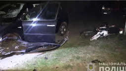 На Волині мотоцикліст влетів в авто – водія і двох пасажирів госпіталізували (фото)