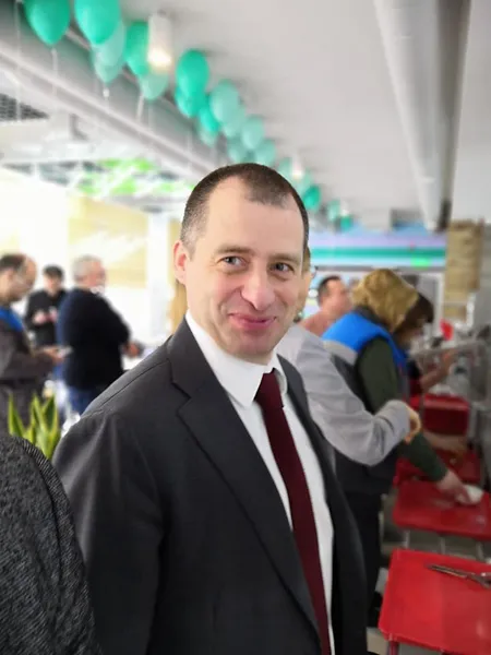Хорзов, Іванюк і Тимощук відкрили  їдальню на рівенському заводі (фото, відео)