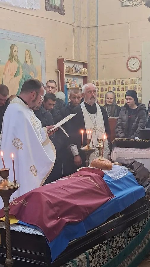 На Волині прощалися з воїном Василем Переходьком, якого понад 2 роки вважали зниклим (фото)