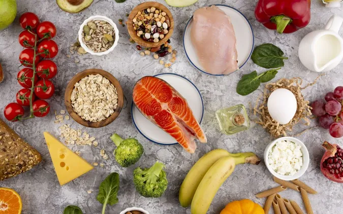 Вчені назвали п’ять особливо важливих продуктів для людей за 50, які треба їсти щодня