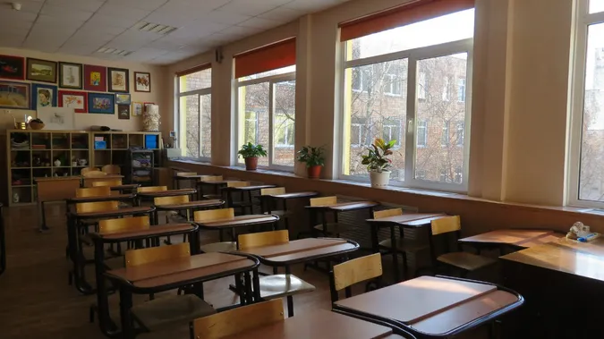 Волинські школярі частково перейшли на «дистанційку». Що в Луцьку?