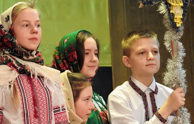 Луцький депутат завітав з гостинцями до школярів (фото)