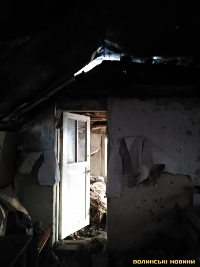Згорів дім: 11-річна лучанка боїться, щоб однокласники не дражнили безхатьком (фото)