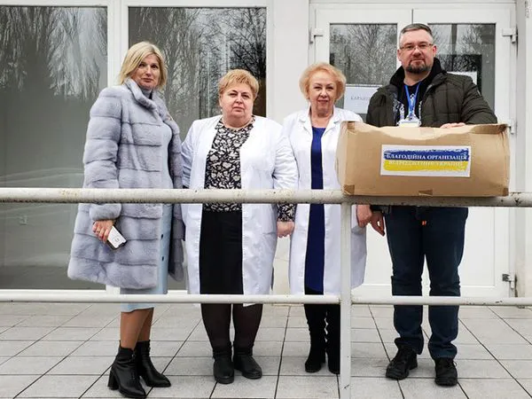 Благодійники передали гуманітарну допомогу медзакладам Волині (фото)