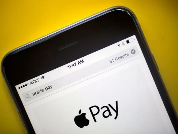 В Україні запрацював Apple Pay