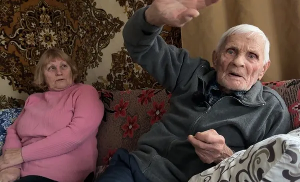 Щодня робить зарядку, доїть козу та сам варить їсти: секрети довголіття 101-річного волинянина