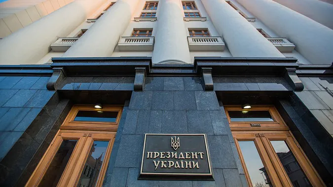 Тимошенко і Порошенко стали лідерами президентського антирейтингу на Волині (соцопитування)