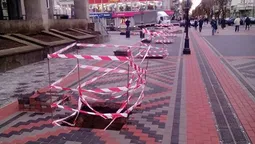 На вулиці Лесі Українки зняли нову бруківку (фото)