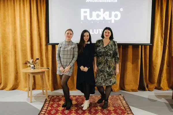 Cтерли з google, матюк в ефірі, попав на тисячі: перший  F%ckUp Nights у Луцьку (ФОТО)